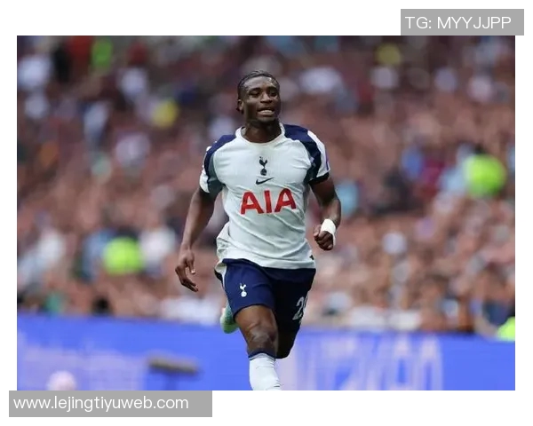 库杜斯本赛季五大联赛过人次数领跑英超对抗成功率最高 库杜斯本赛季五大联赛过人次数领跑英超对抗成功率最高