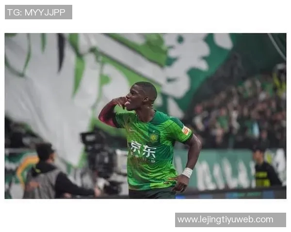 法比奥感受队友支持杨立瑜鼓励我再进一球 法比奥感受队友支持杨立瑜鼓励我再进一球