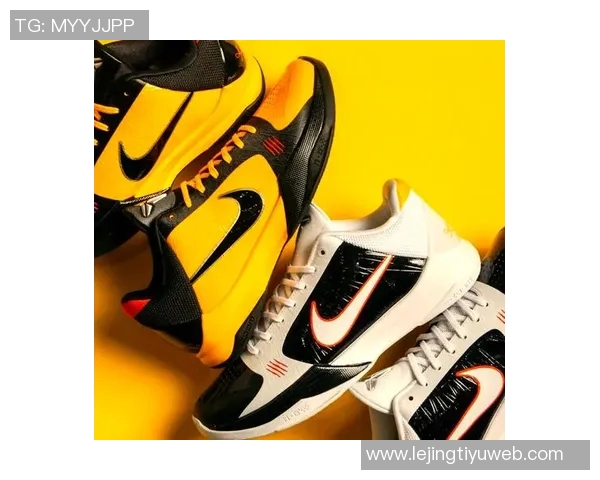 杜克大学发布独特白蓝配色Kobe5球鞋引发球迷热议