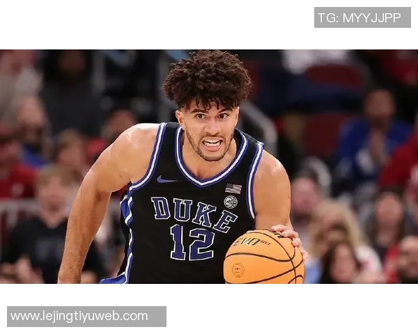 布泽尔亲临赛场助阵两子表现各异卡梅隆状态起伏凯登得分不佳