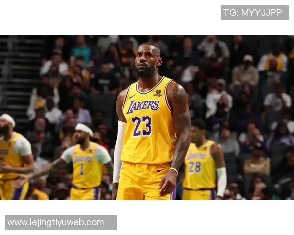 詹姆斯再创辉煌单场17分续写生涯第23季得分传奇