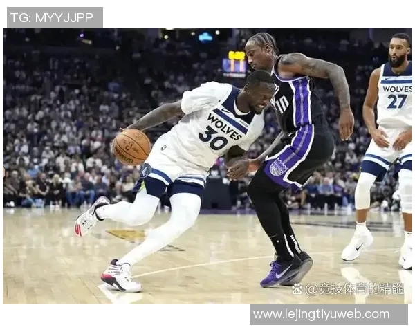 兰德尔表现出色17投10中贡献23分10篮板4助攻带领球队取得胜利