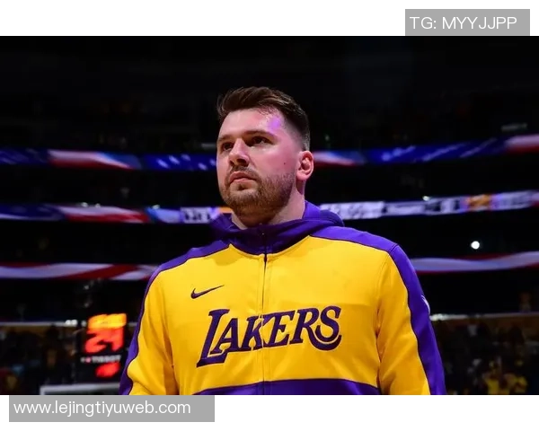 东契奇表现起伏不定25投仅7中仍砍下29分但失误频繁影响球队表现