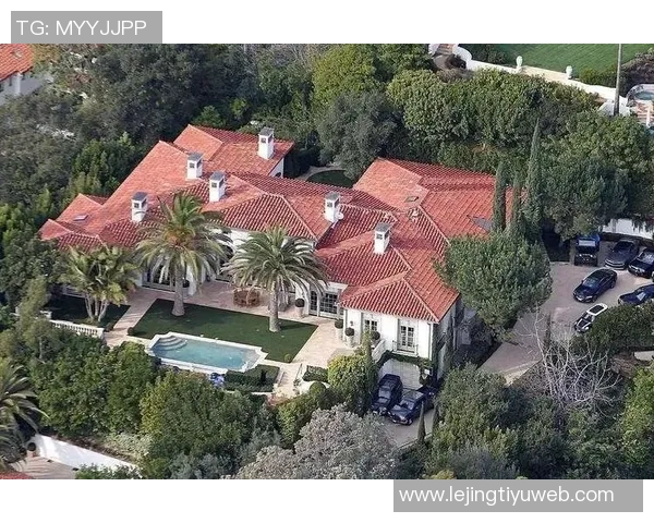 小贝豪宅内建私人沙滩引发邻居不满当局已介入审查情况