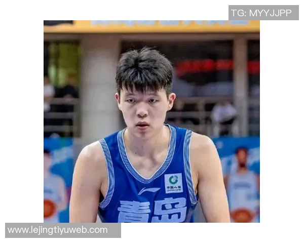 杨瀚森被比作世界屋脊但他何时才能如愿登陆NBA